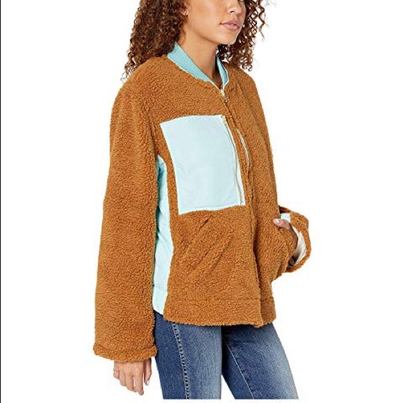 ⭐️SALE⭐️NWT FREE PEOPLE RIVINGTON SHERPA JACKET - Picture 5 of 7